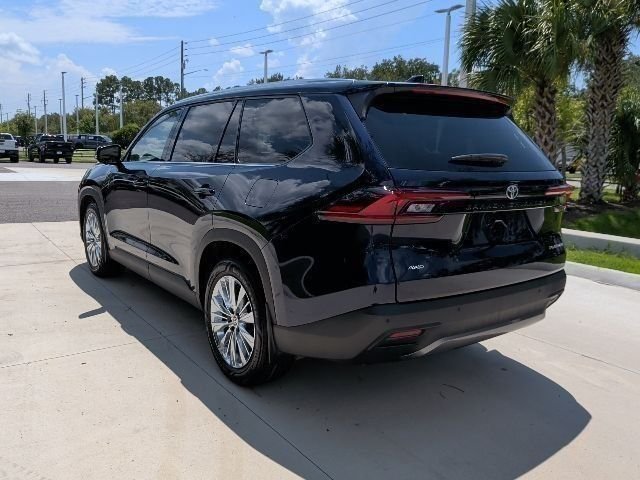 Used 2025 Toyota Grand Highlander AWD image 9