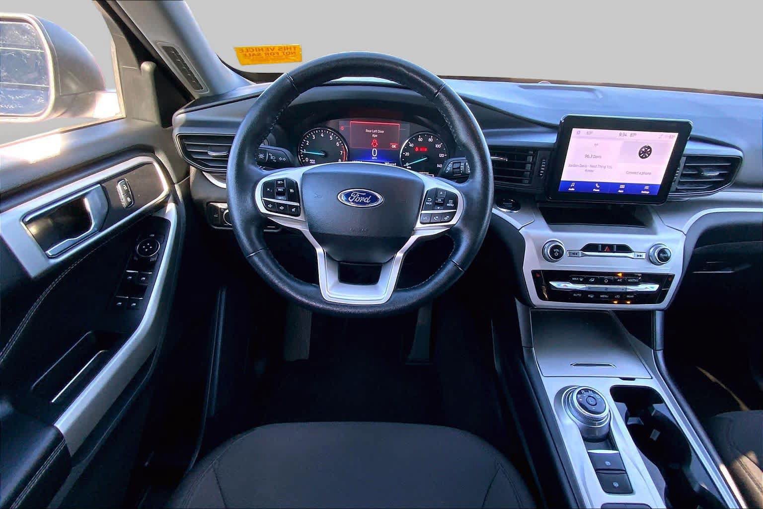 Certified 2022 Ford Explorer XLT RWD image 6