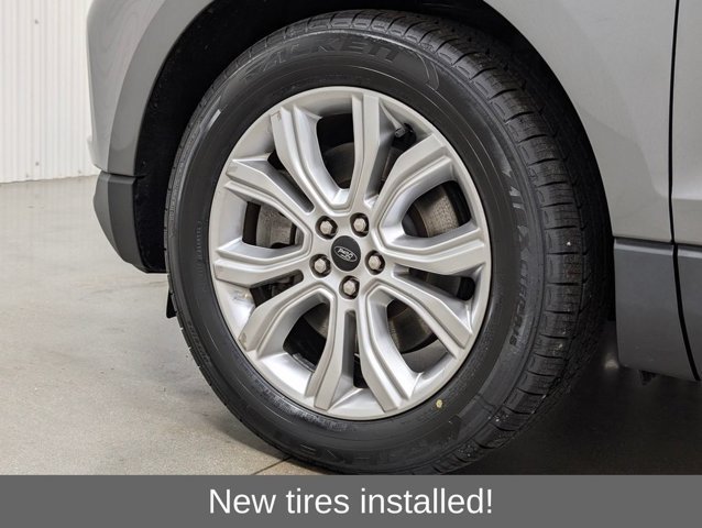 Certified 2023 Ford Edge Titanium w/ Equipment Group 301A AWD/4WD image 2