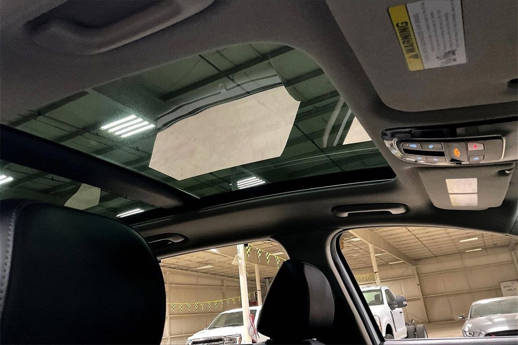 Used 2023 Hyundai Santa Fe Limited image 21