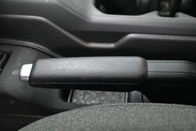 Used 2025 Jeep Gladiator Rubicon w/ Convenience Group AWD/4WD image 16