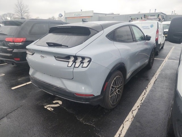 Certified 2024 Ford Mustang Mach-E Premium image 4