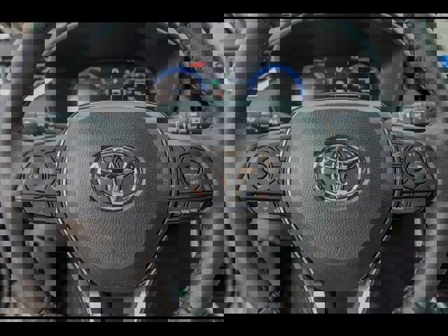 Used 2023 Toyota RAV4 Limited image 26