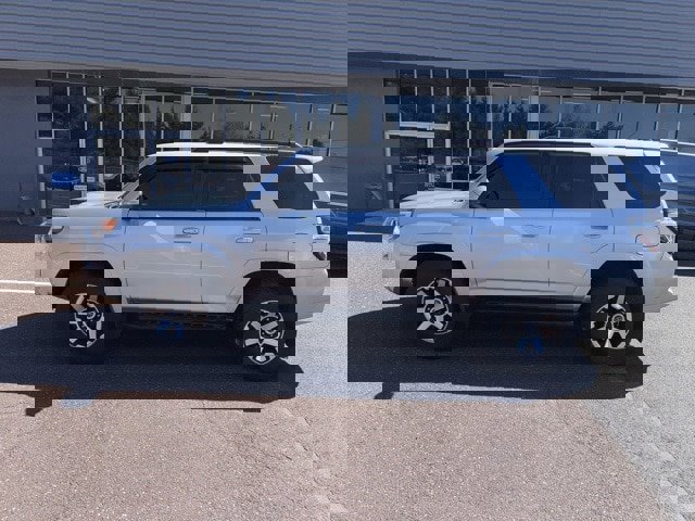 Used 2021 Toyota 4Runner TRD Off-Road image 1