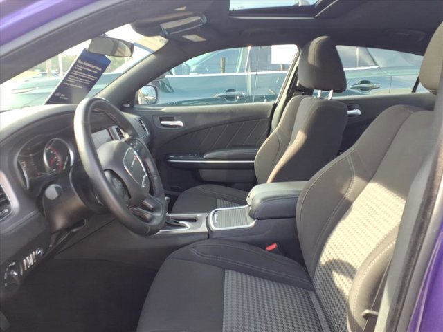 Used 2023 Dodge Charger SXT w/ Cold Weather Package image 7