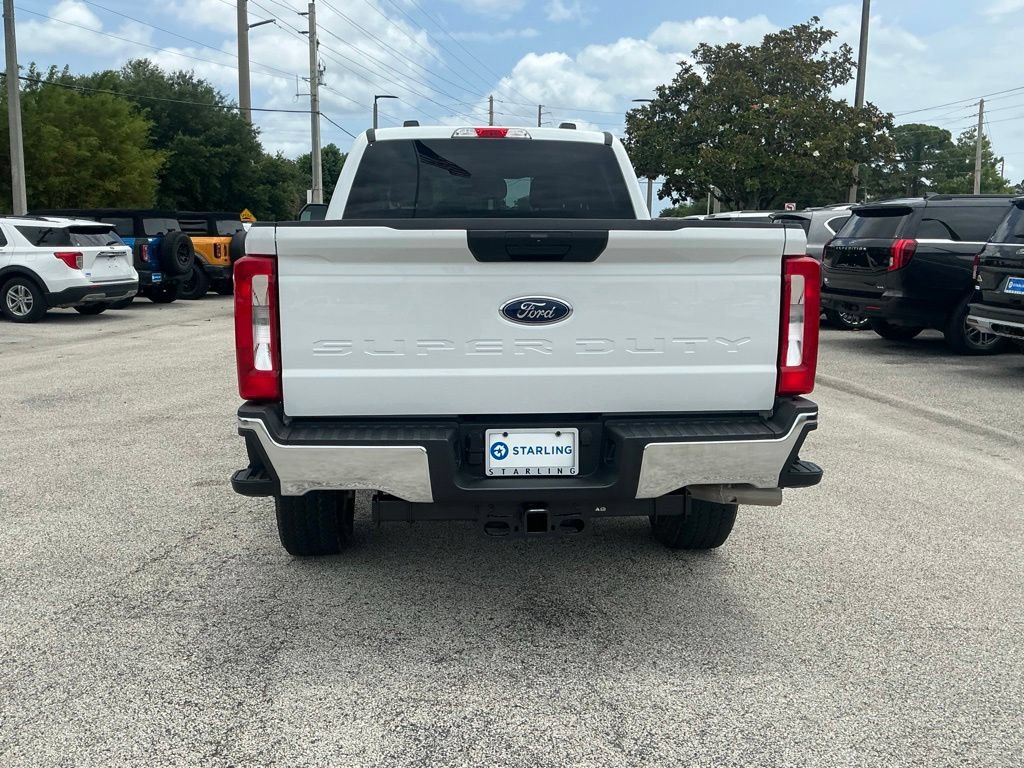 Certified 2025 Ford F250 XLT w/ FX4 Off-Road Package AWD/4WD image 13