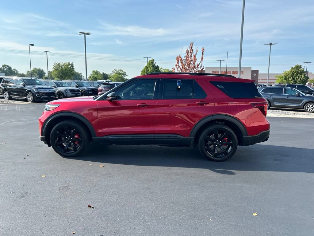 Certified 2020 Ford Explorer ST w/ ST Street Pack AWD/4WD image 9