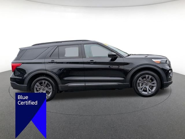 Certified 2023 Ford Explorer XLT w/ Equipment Group 202A AWD/4WD image 2
