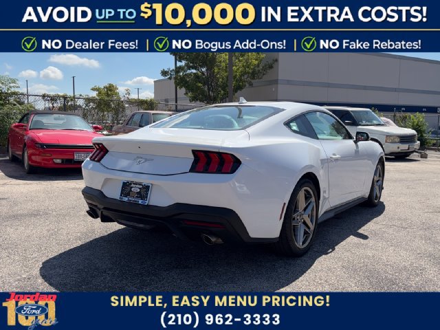 Certified 2024 Ford Mustang Coupe RWD image 5