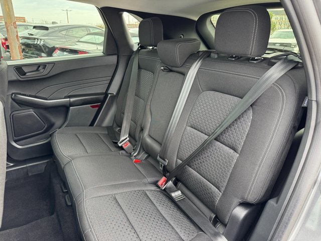 Certified 2025 Ford Escape Active w/ Cold Weather Package image 16