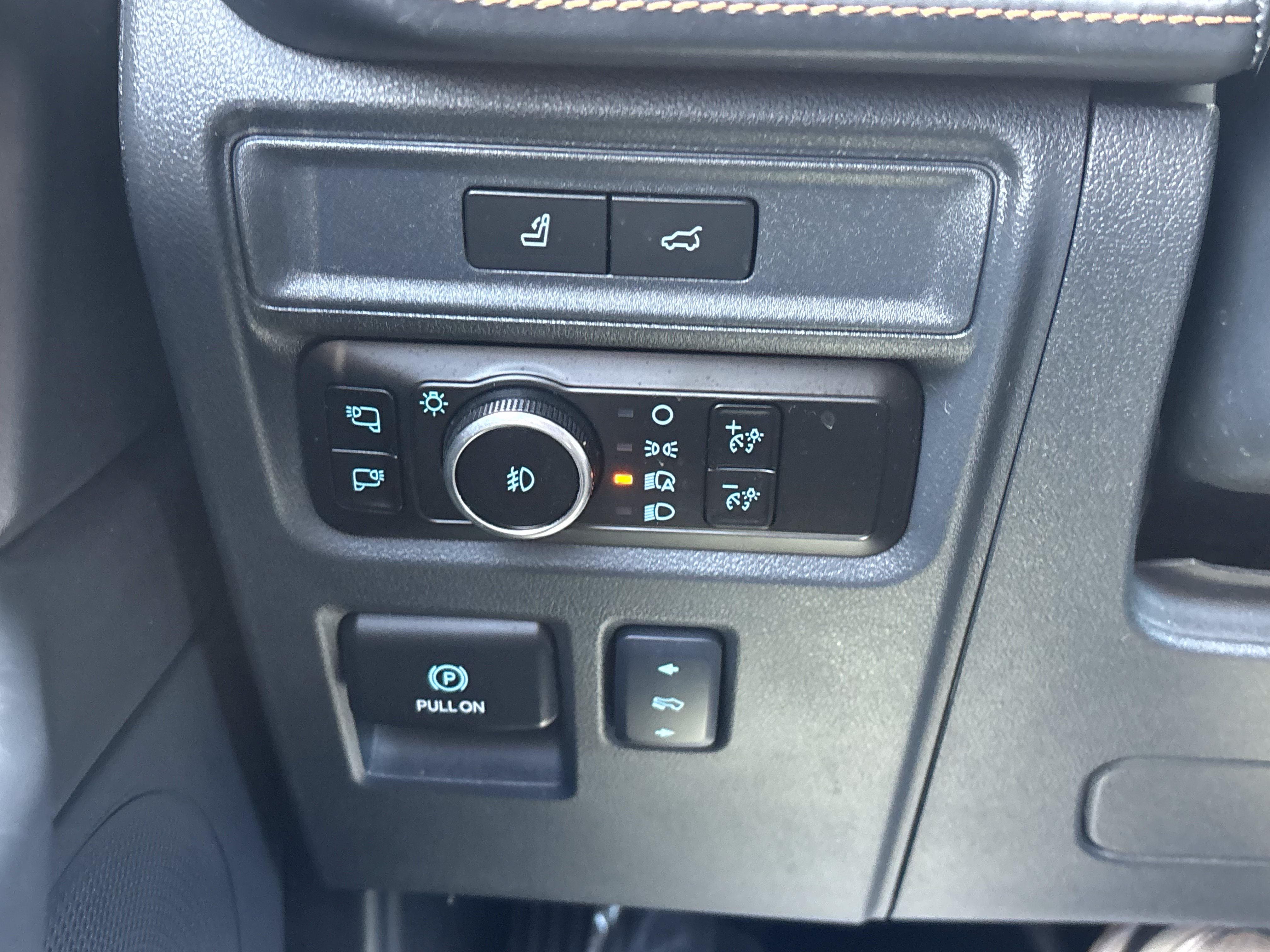 Certified 2024 Ford Expedition Platinum RWD image 37
