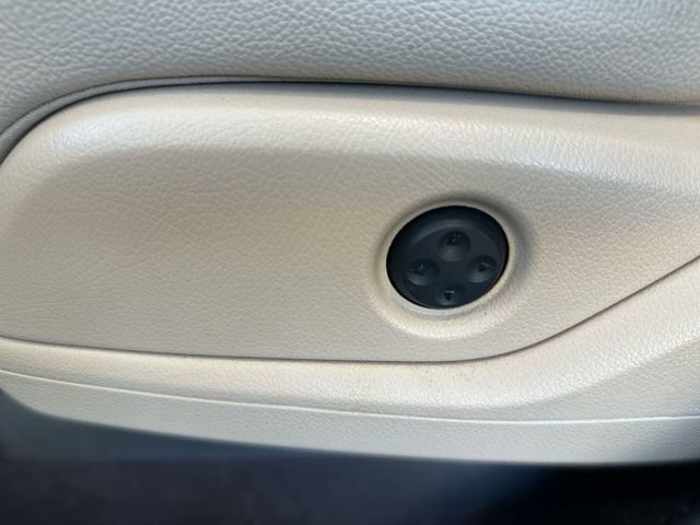 Used 2017 Mercedes-Benz GLS 450 4MATIC image 13