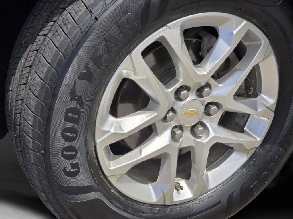Used 2019 Chevrolet Traverse LT AWD/4WD image 21