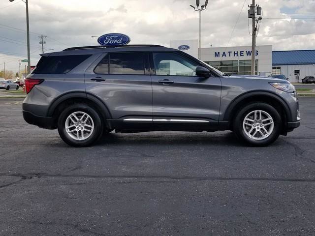 Certified 2025 Ford Explorer Active AWD/4WD image 4