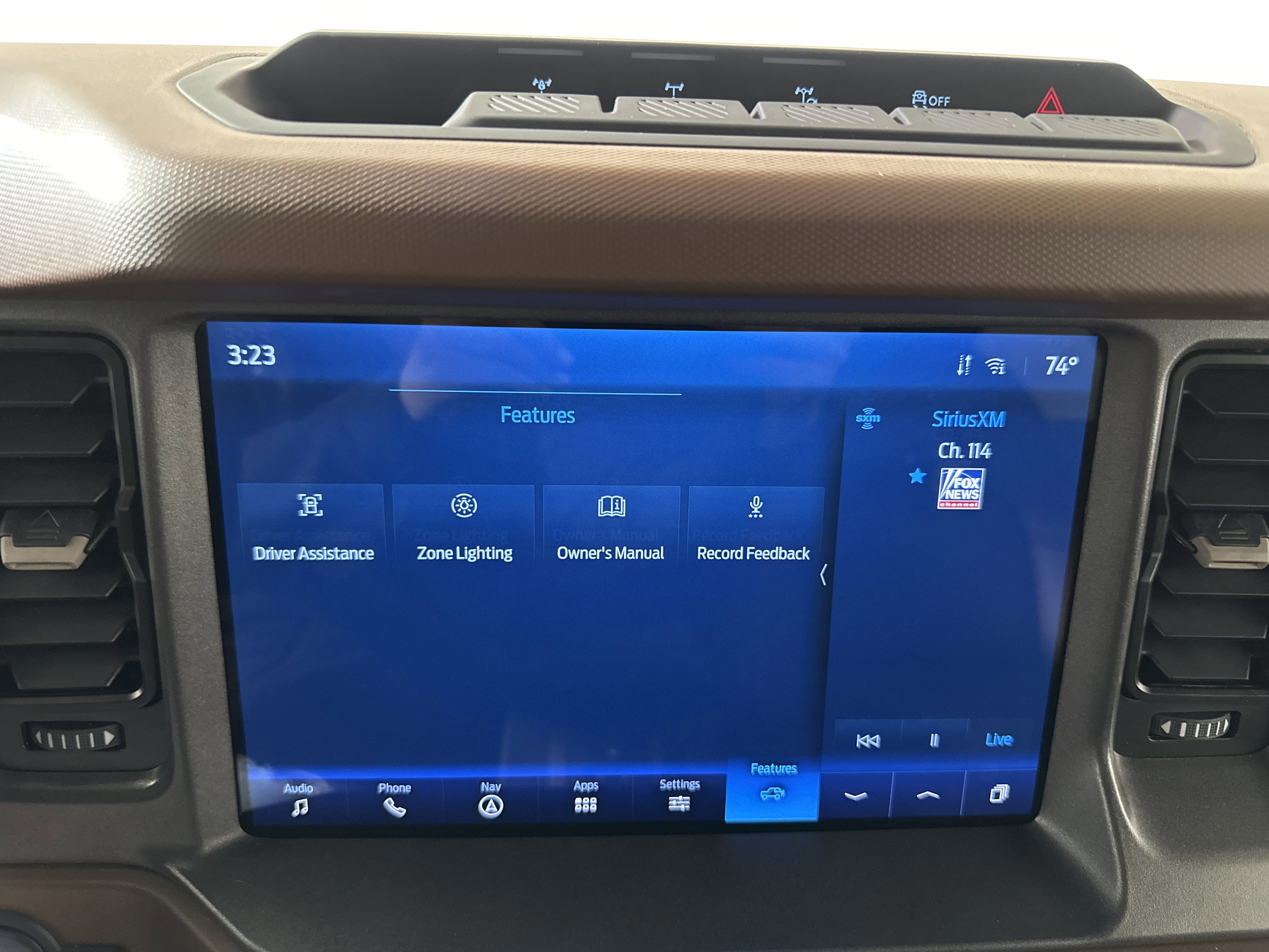 Certified 2024 Ford Bronco Outer Banks w/ Sasquatch Package image 17