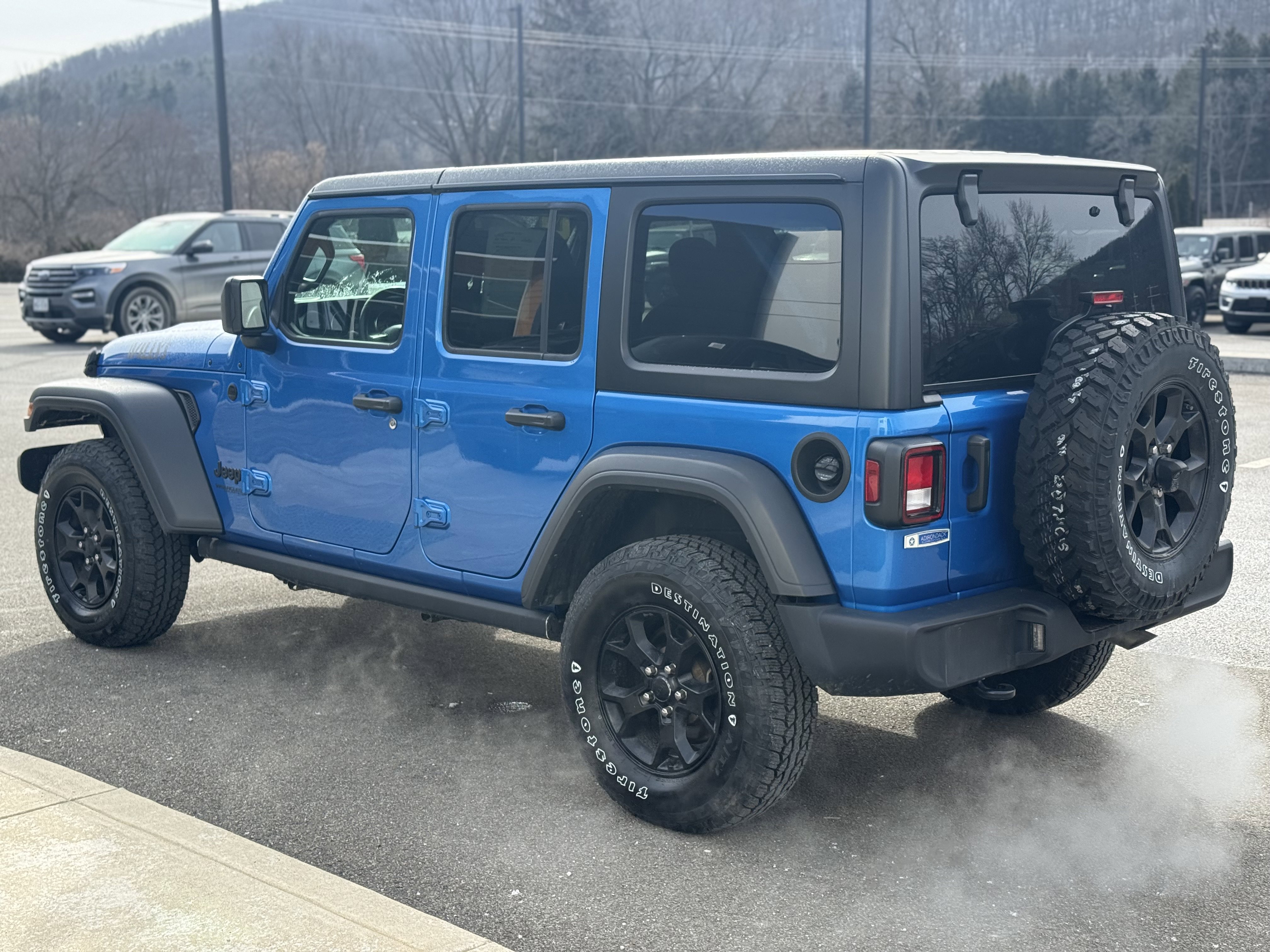 Used 2022 Jeep Wrangler Unlimited Willys image 4
