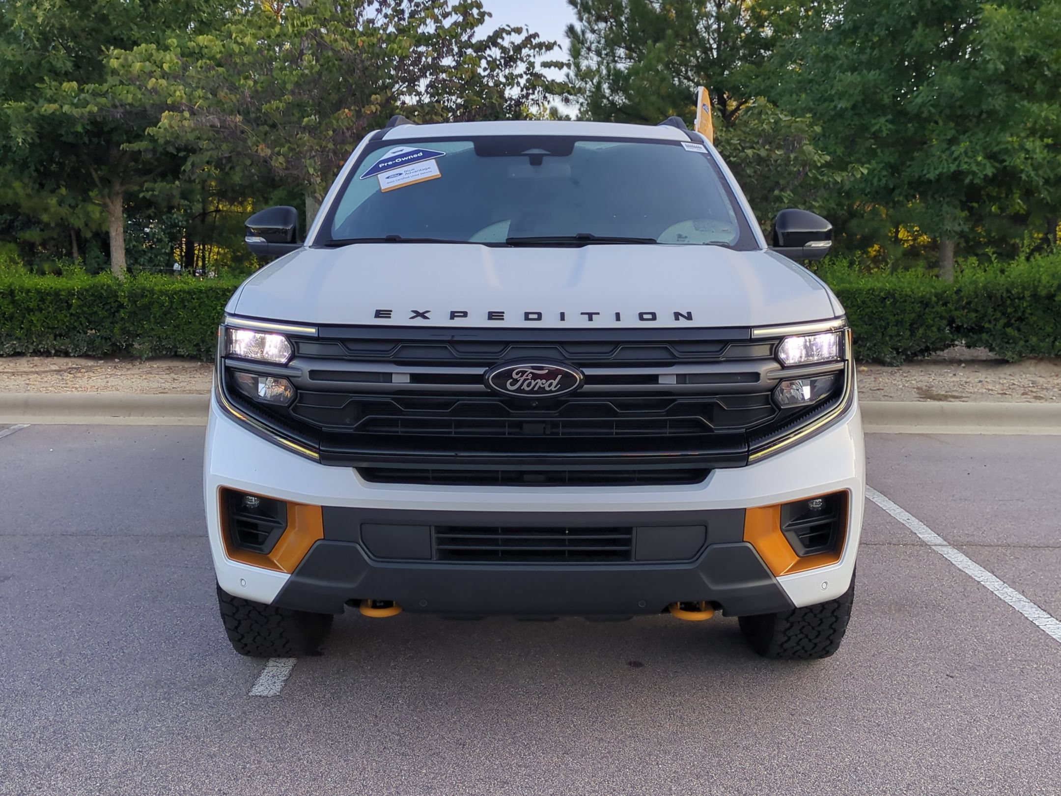 Certified 2025 Ford Expedition Tremor AWD/4WD image 9