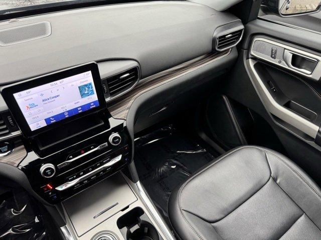 Certified 2023 Ford Explorer Limited w/ Equipment Group 301A image 25