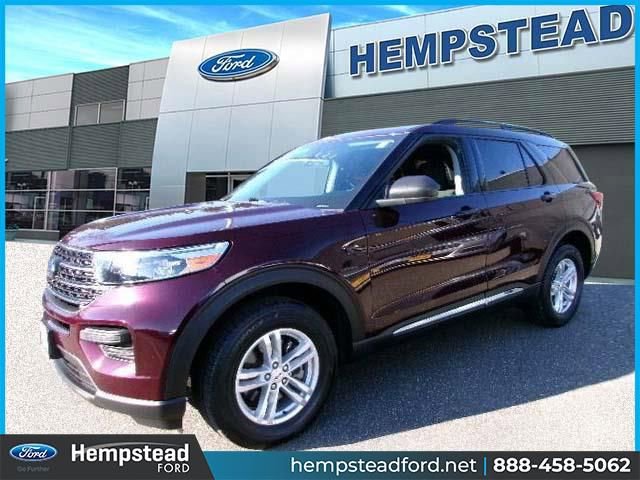 Certified 2023 Ford Explorer XLT AWD/4WD image 1
