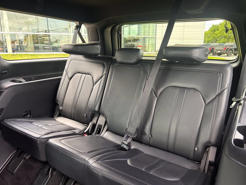 Certified 2021 Ford Expedition Max Limited AWD/4WD image 16