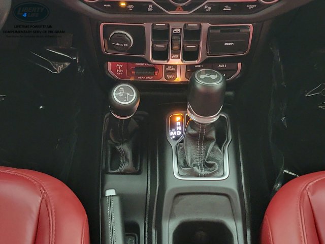 Used 2024 Jeep Wrangler Unlimited Rubicon 392 AWD/4WD image 25