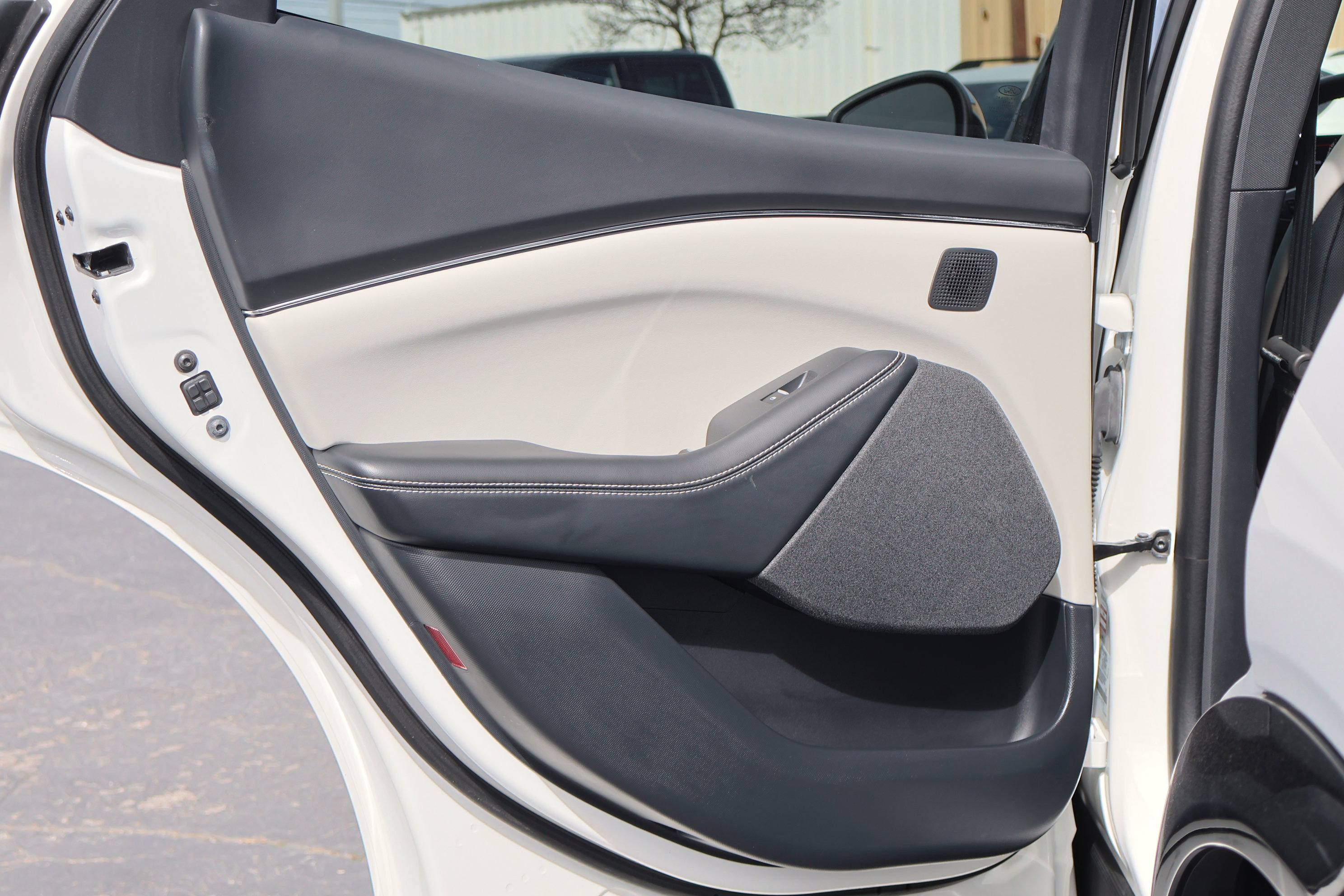 Certified 2024 Ford Mustang Mach-E Premium image 25