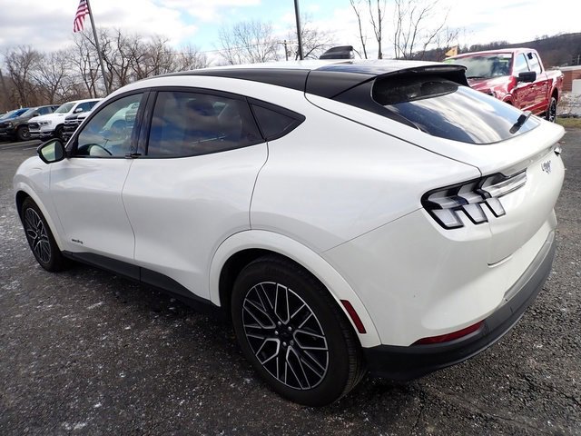 Certified 2025 Ford Mustang Mach-E Premium image 3