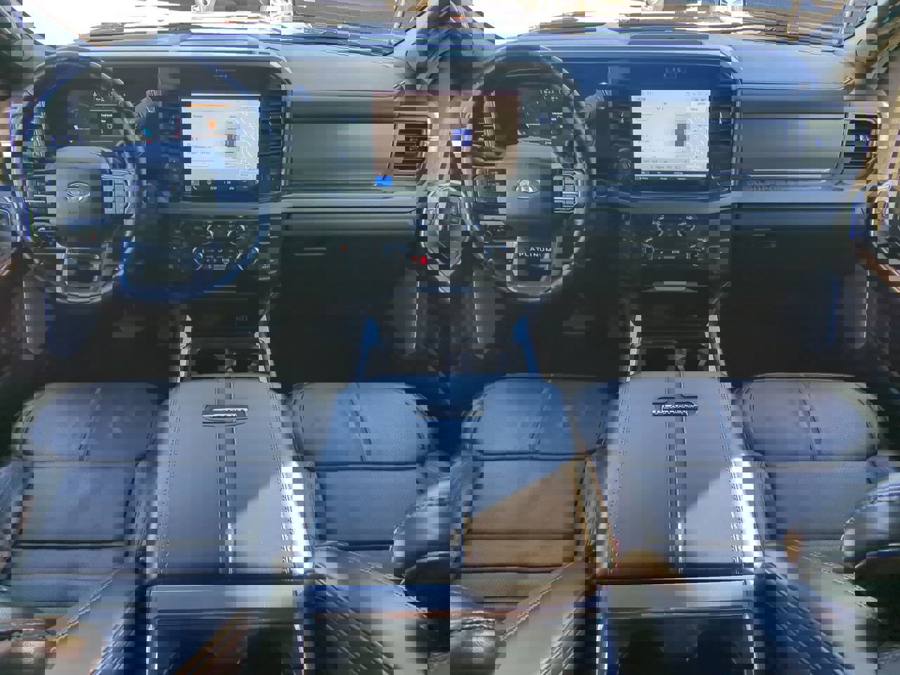 Certified 2025 Ford F450 Platinum w/ FX4 Off-Road Package image 13