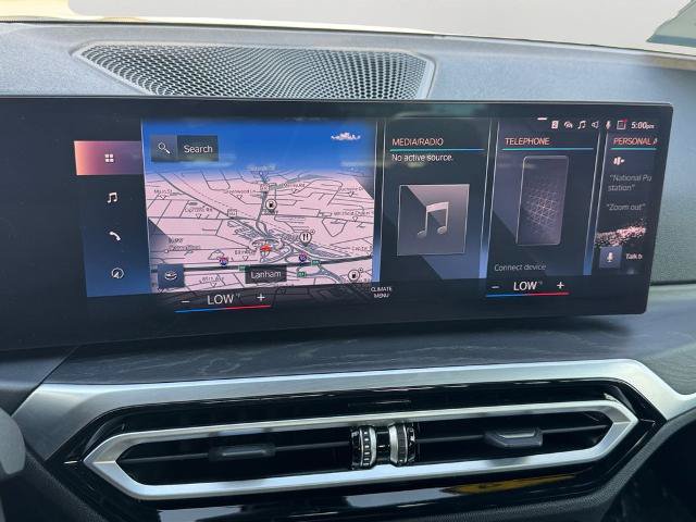 Used 2023 BMW 330i xDrive Sedan w/ Driving Assistance Package AWD/4WD image 20