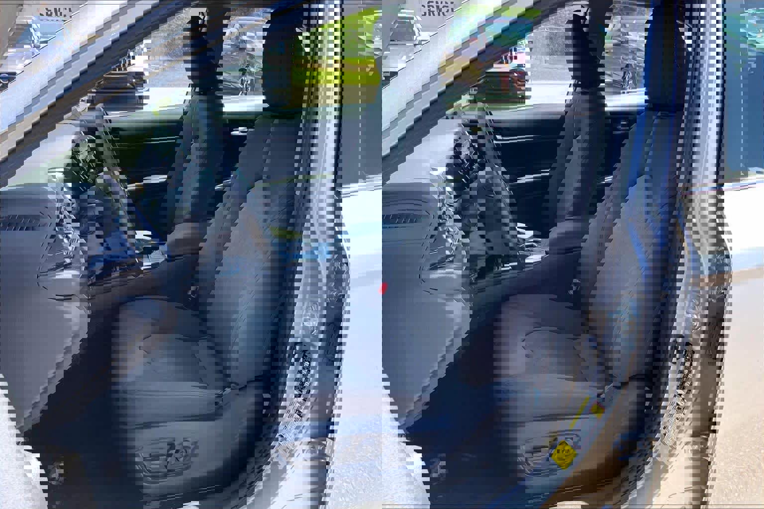 Used 2024 Toyota Camry LE FWD image 10