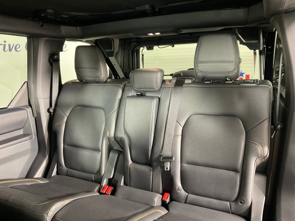 Certified 2024 Ford Bronco Badlands image 16