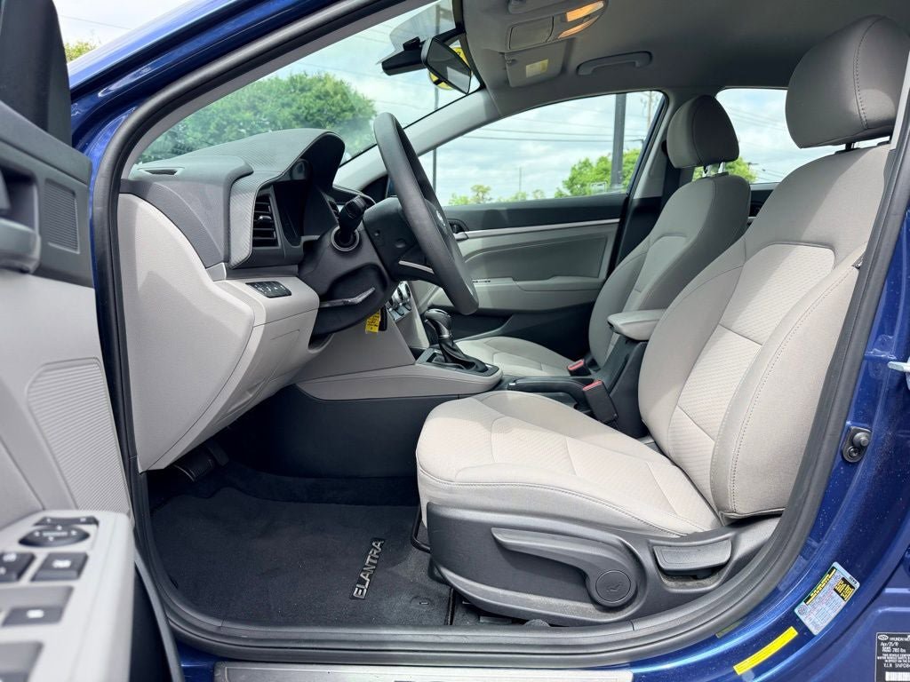 Used 2019 Hyundai Elantra SEL FWD image 21