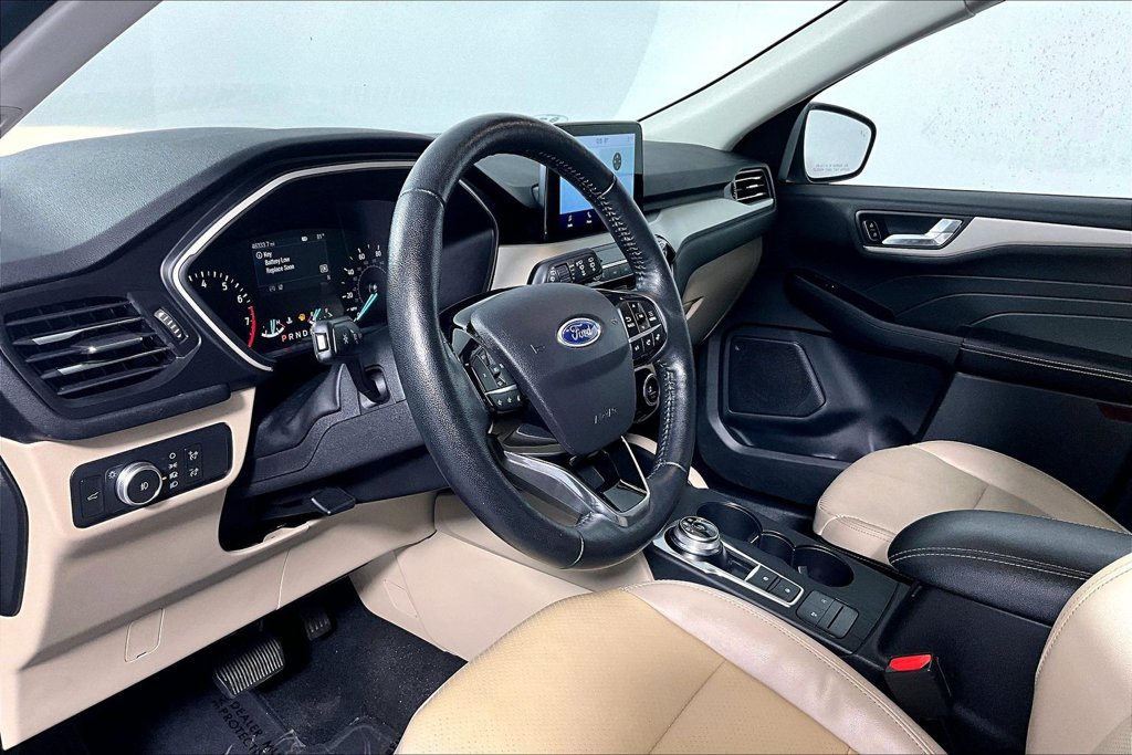 Certified 2021 Ford Escape SEL FWD image 13
