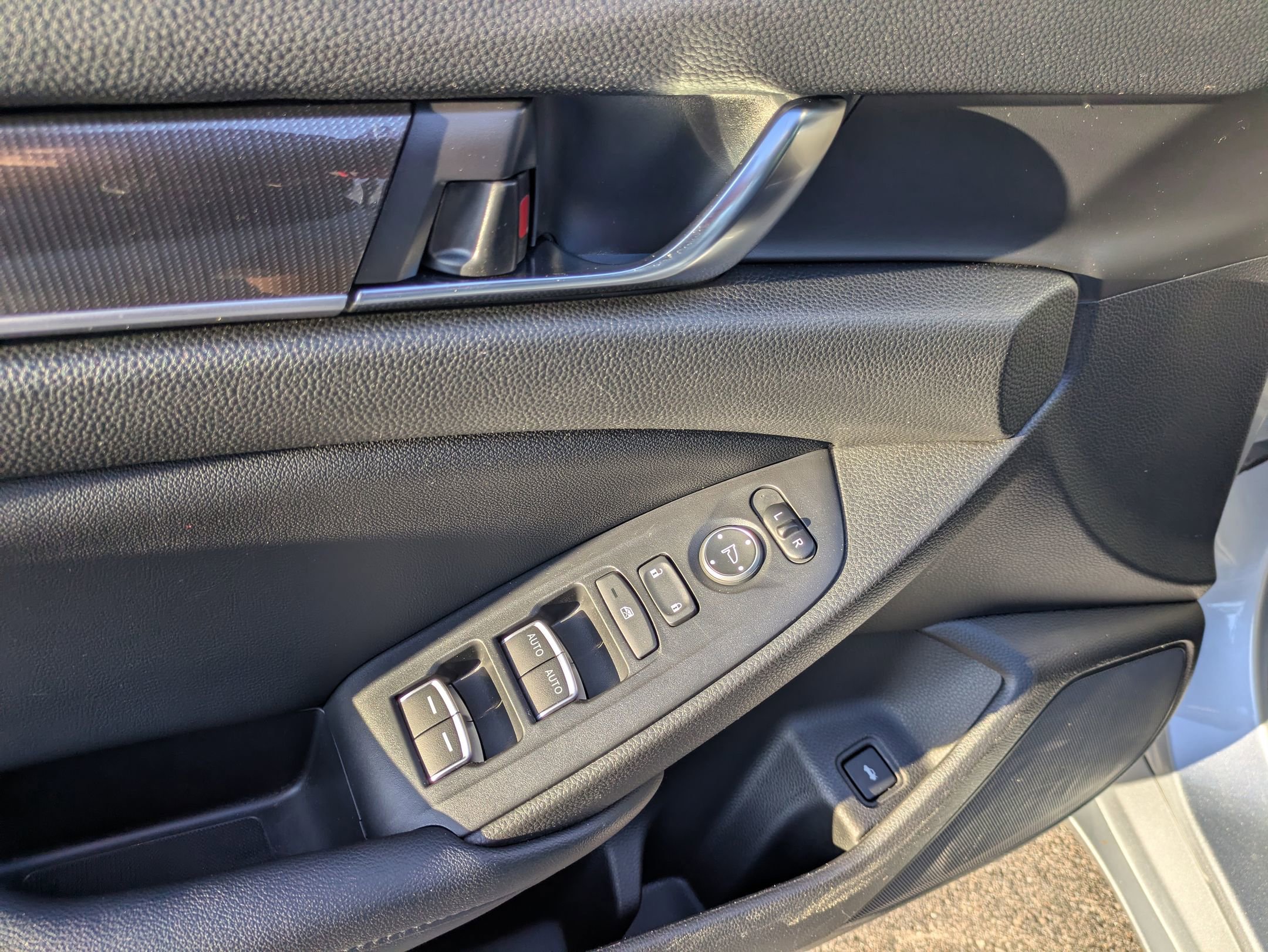 Used 2021 Honda Accord Sport Special Edition image 16