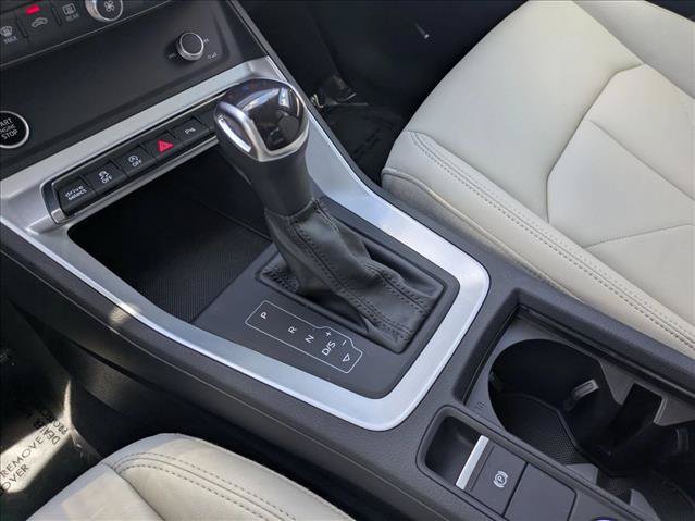 Used 2022 Audi Q3 2.0T Premium Plus AWD/4WD image 12