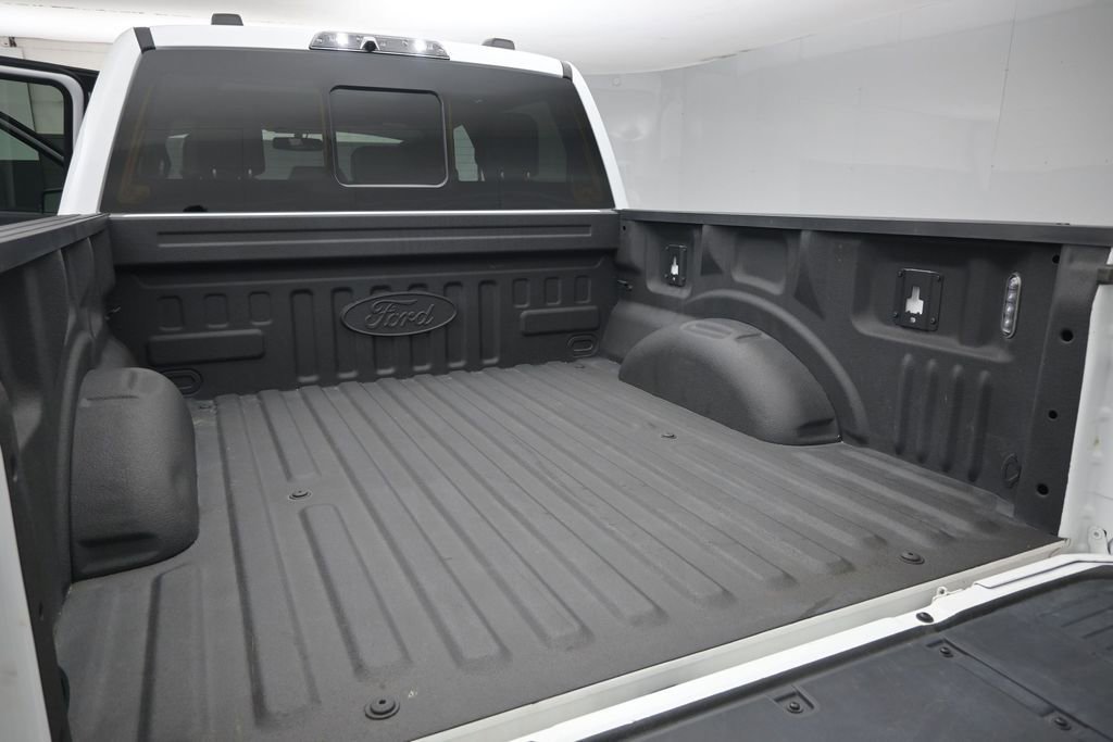 Certified 2023 Ford F150 Raptor w/ Raptor 37 Performance Package AWD/4WD image 7