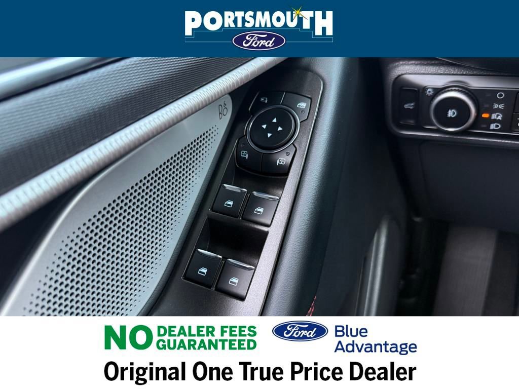 Certified 2025 Ford Explorer ST image 31