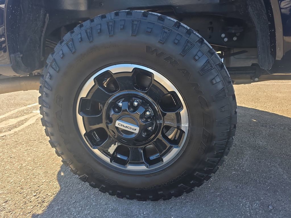 Certified 2025 Ford F250 Lariat w/ Lariat Ultimate Package image 12