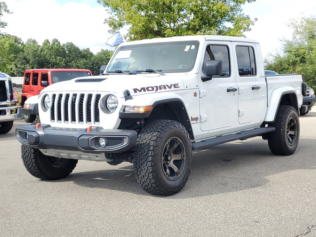 Used 2022 Jeep Gladiator Mojave w/ Cold Weather Group AWD/4WD image 2