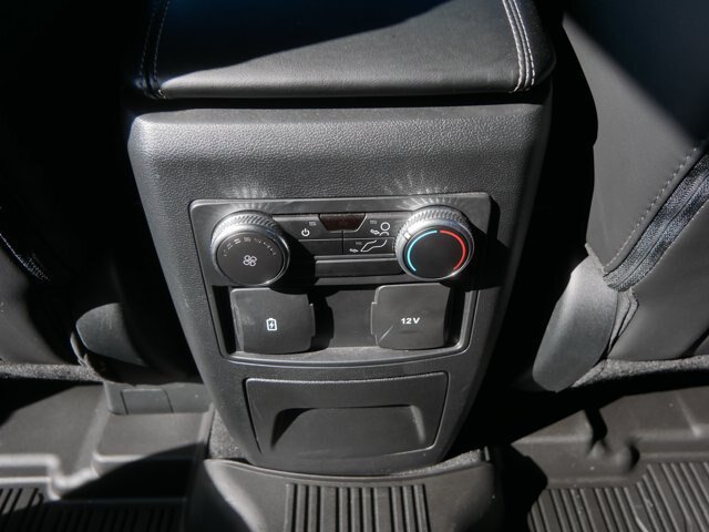 Certified 2022 Ford Explorer XLT w/ Equipment Group 202A AWD/4WD image 18