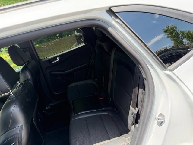 Certified 2025 Ford Escape ST-Line w/ Tech Pack #1 AWD/4WD image 13