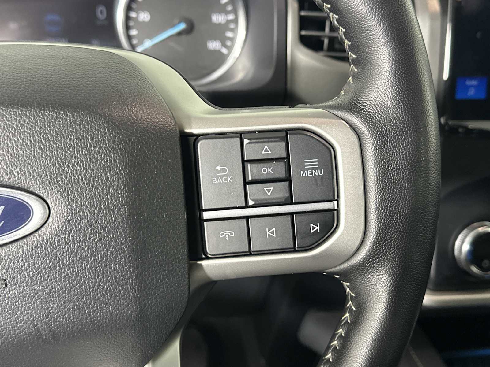 Certified 2024 Ford Expedition Max XLT image 29