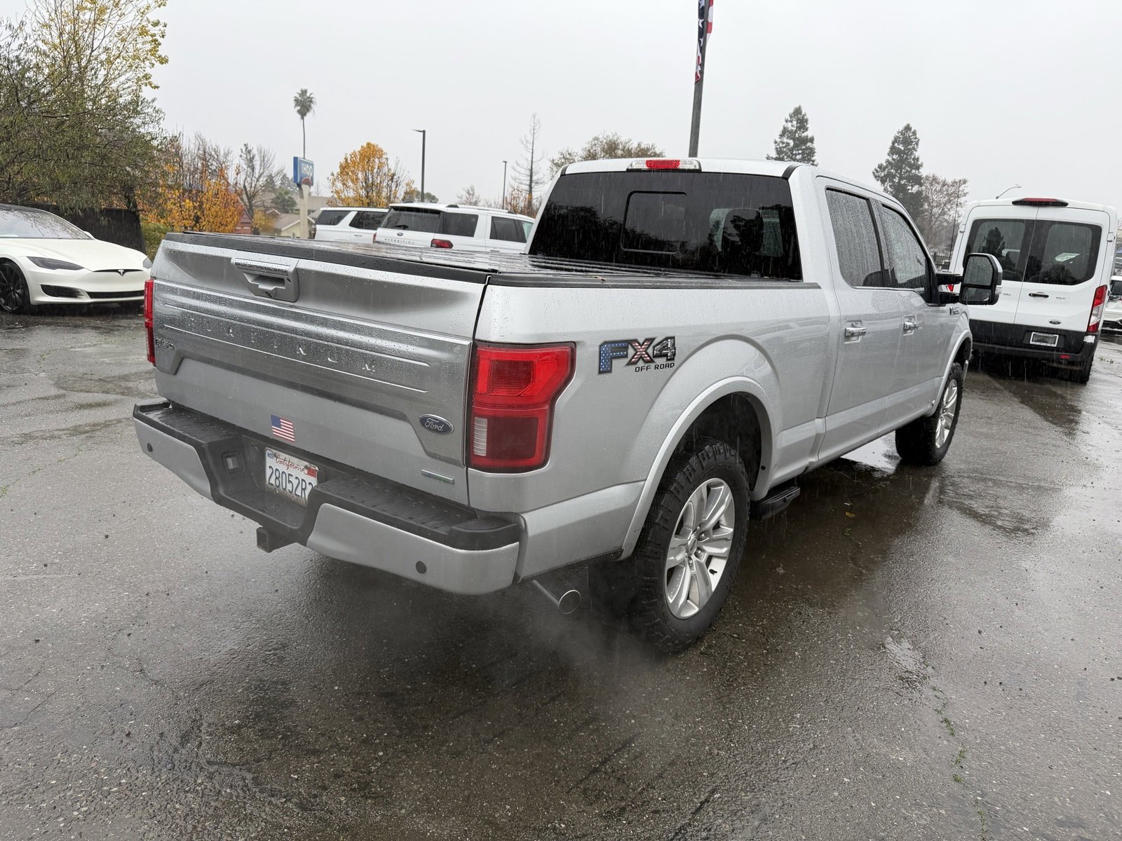 Certified 2018 Ford F150 Platinum w/ Equipment Group 701A Luxury image 5