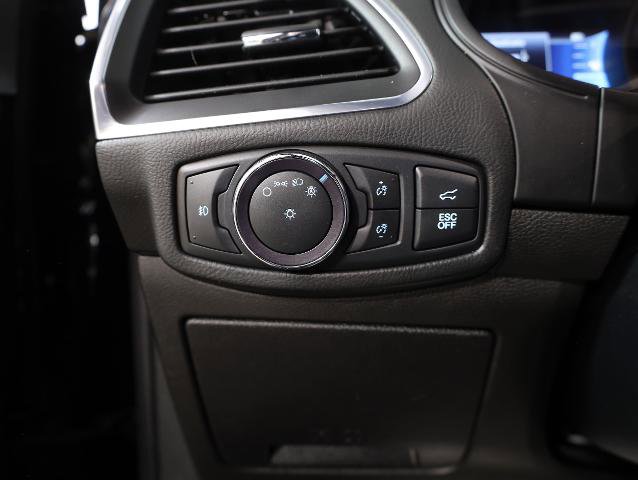 Certified 2022 Ford Edge ST image 19