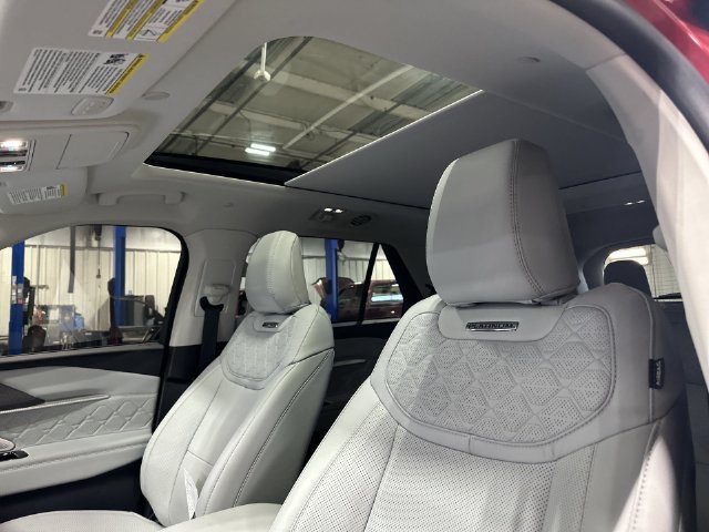 Certified 2026 Ford Explorer Platinum w/ LUX Leather Package AWD/4WD image 20