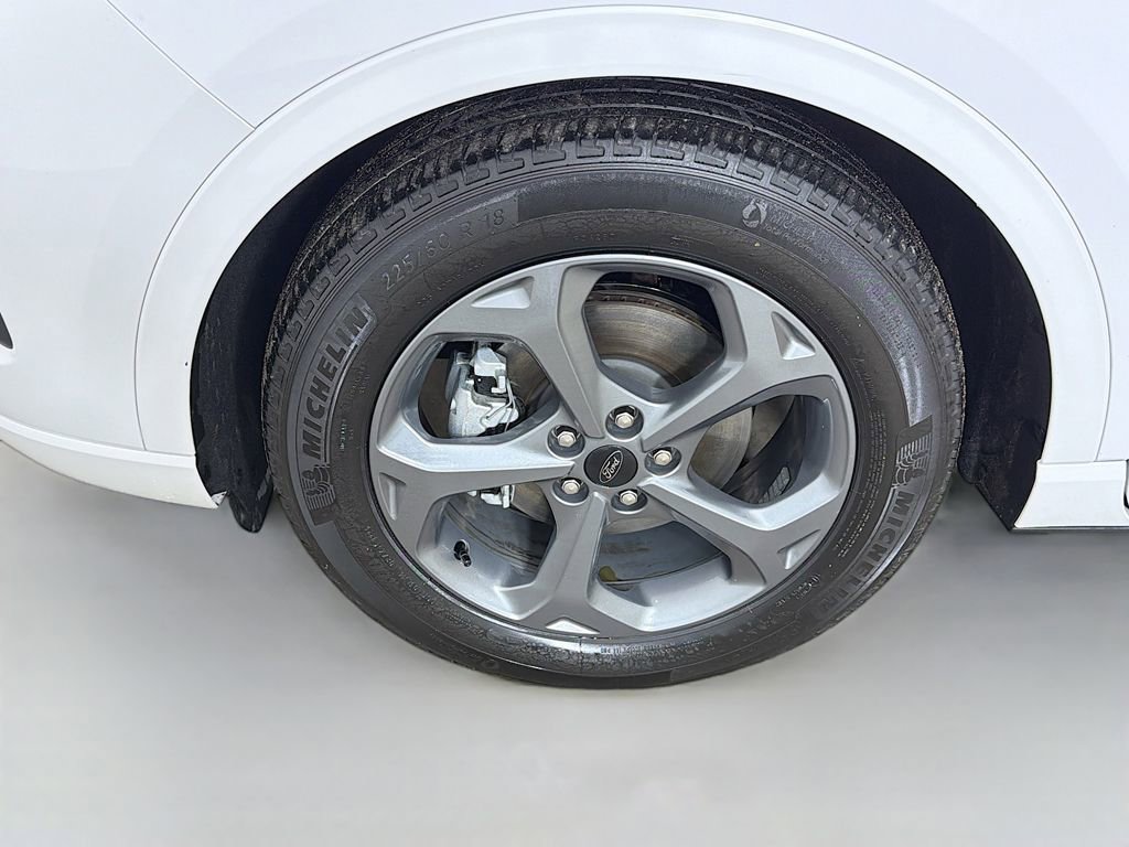 Certified 2023 Ford Escape ST-Line w/ Equipment Group 301A FWD image 17