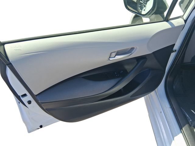 Used 2021 Toyota Corolla LE FWD image 11