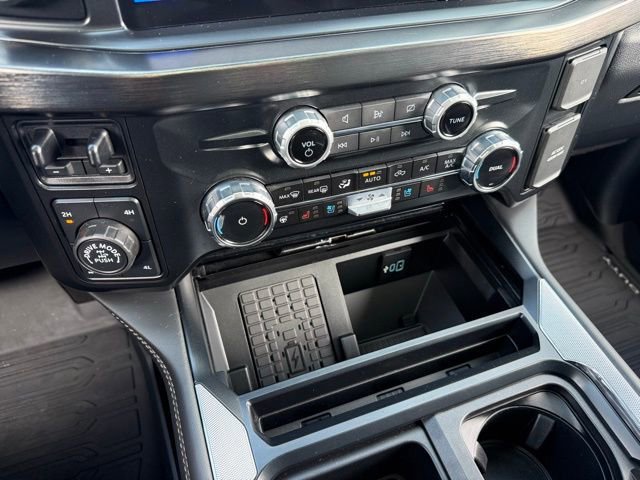 Certified 2024 Ford F350 Lariat w/ Lariat Ultimate Package image 38