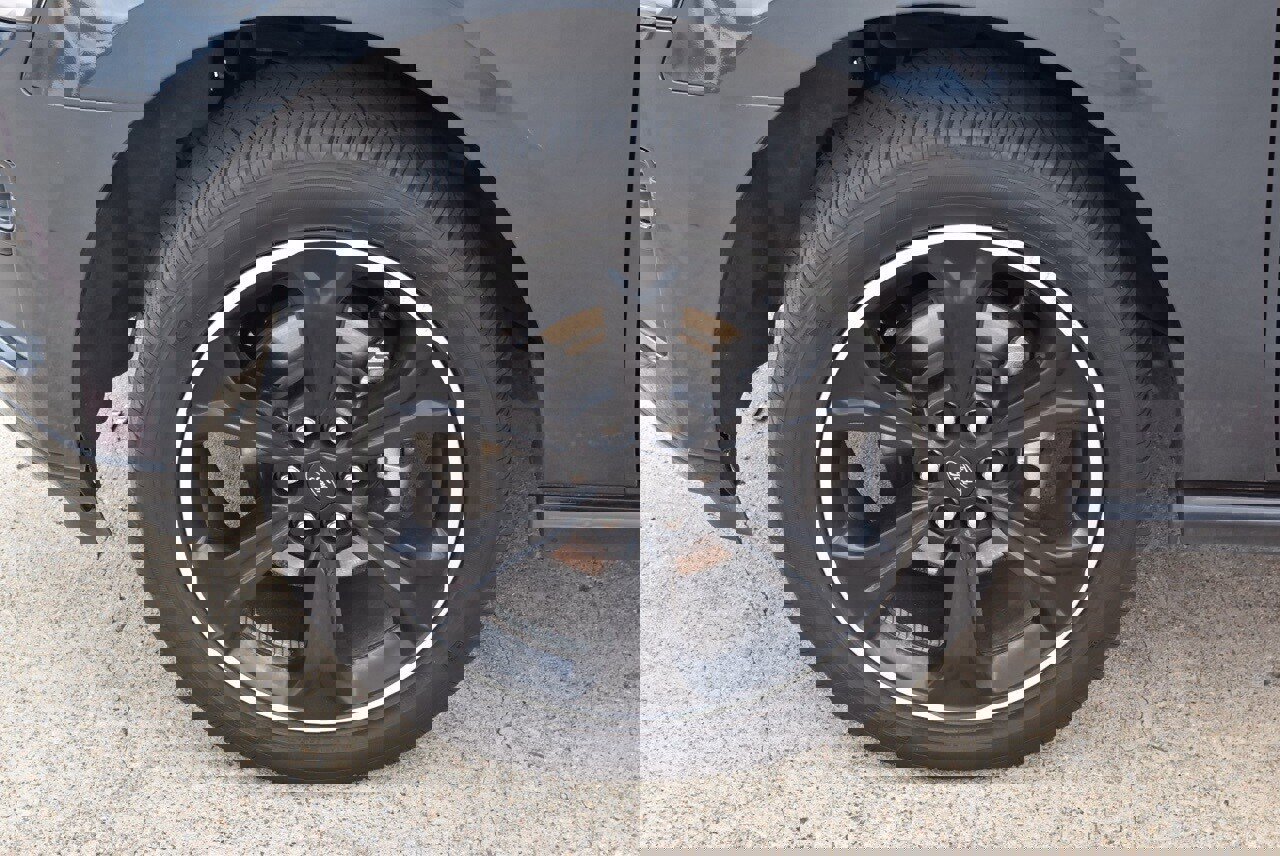 Certified 2023 Ford Expedition Limited image 14