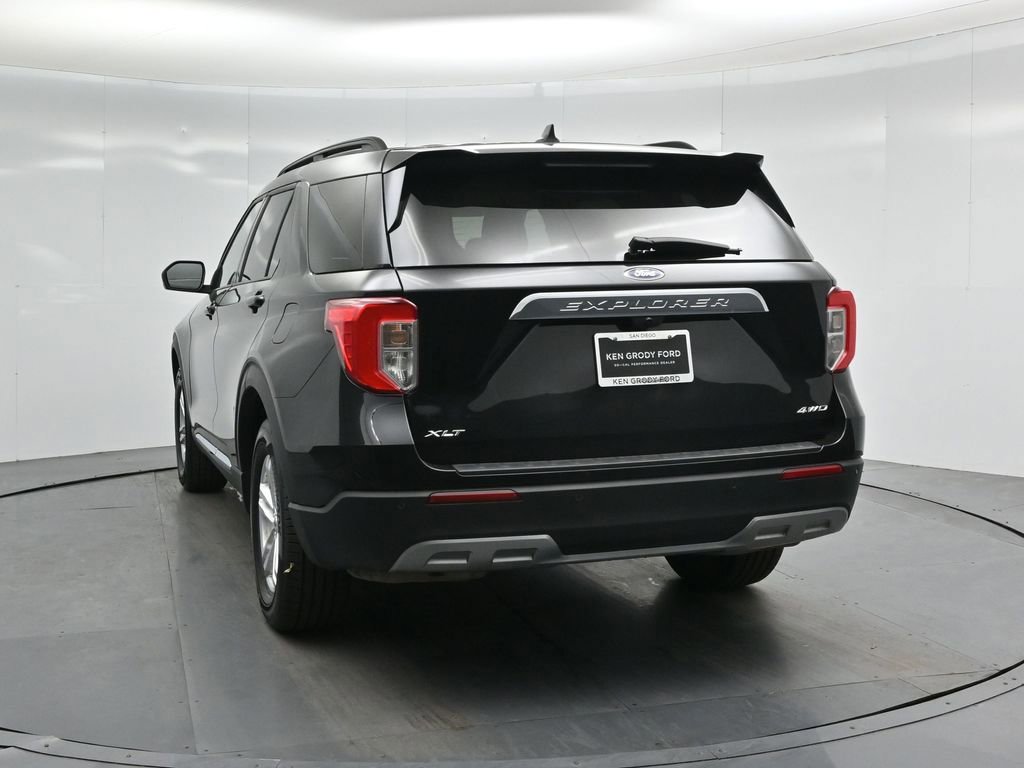 Certified 2024 Ford Explorer XLT w/ Equipment Group 202A image 17
